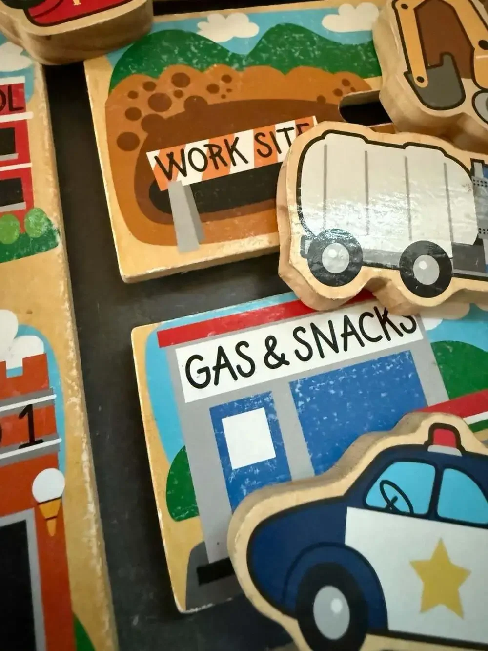 Melissa & Doug Wooden Vehicles Maze Puzzle City Playset